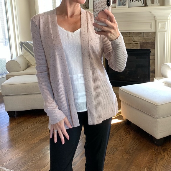 ANN TAYLOR LOFT Size XSP White Blouse - Picture 14 of 15